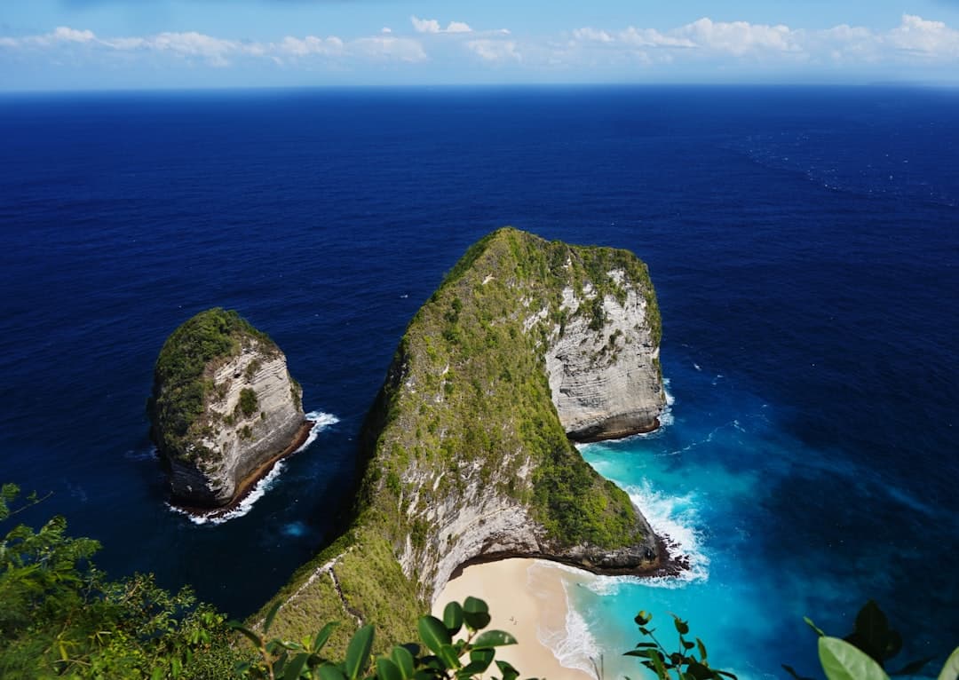 Kelingking Beach